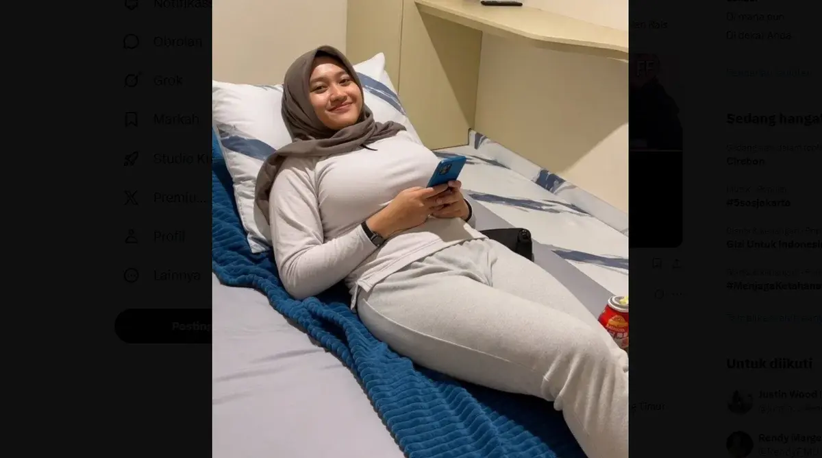 Latest Abg Smp yang Viral on Social Media in 2025 Abg Hijab yang Lagi Viral Batang Viral 2026 Sebelum Tidur Belajar Wiwik Bareng Kakak Sma of All Time Trending New Viral 2025